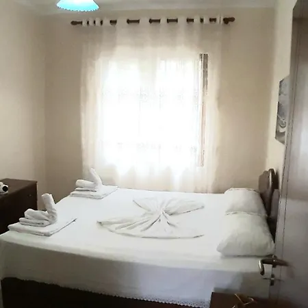 דירה 2+1 For Rent Vlorë